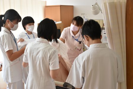 戸畑共立病院 看護部 で高生中学校の職場体験学習を行いました!!